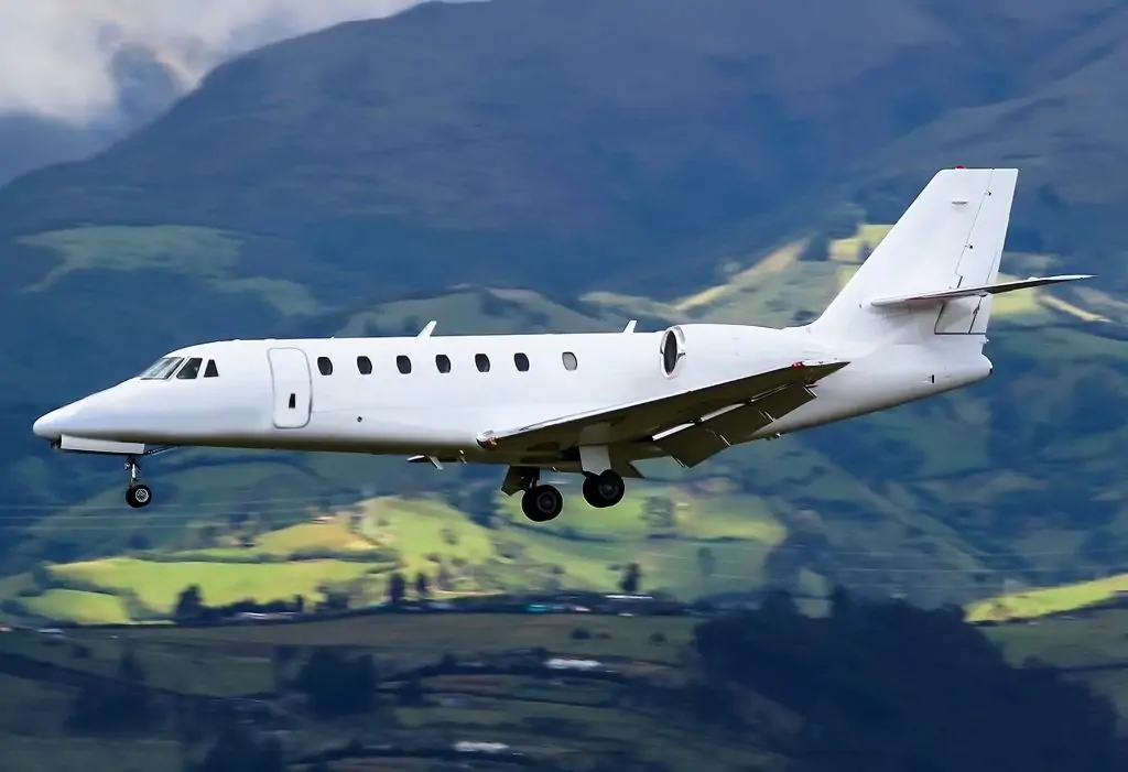 CESSNA CITATION SOVEREIGN soaring High